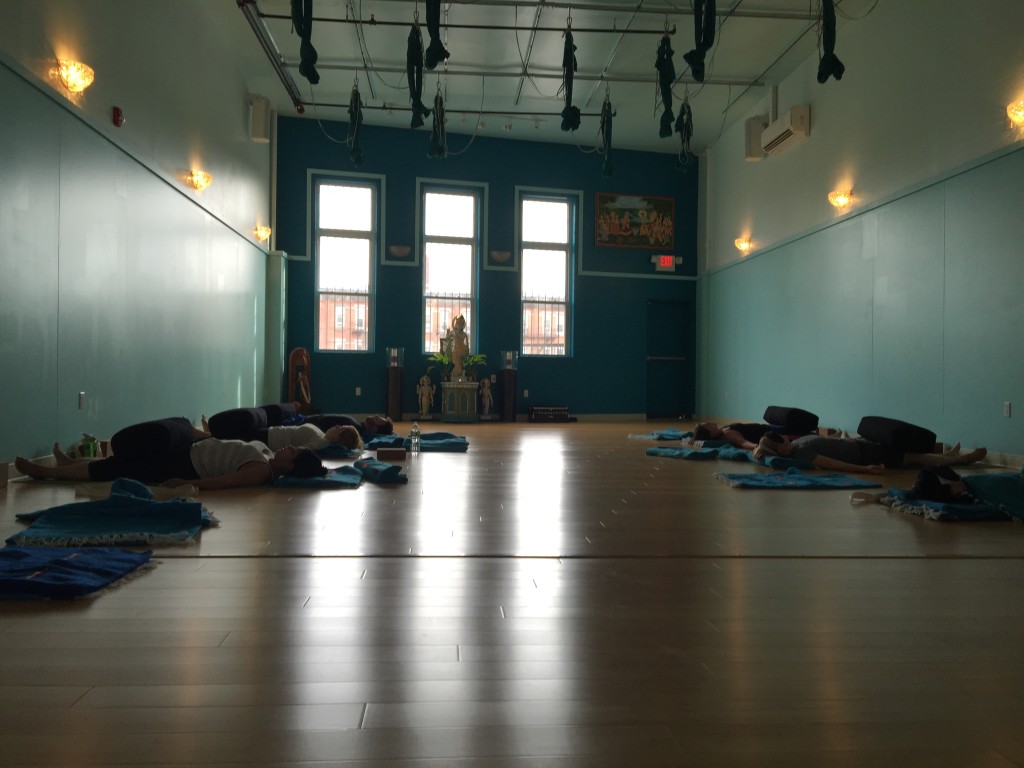 Group Yoga ClassesRana Waxman Private Yoga Lessons